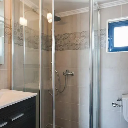 Penthouse - Center Of *