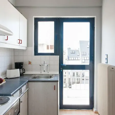 Penthouse - Center Of Apartment *